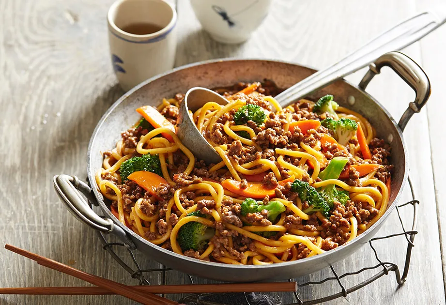 A photo of Hoisin Beef Singapore Noodles